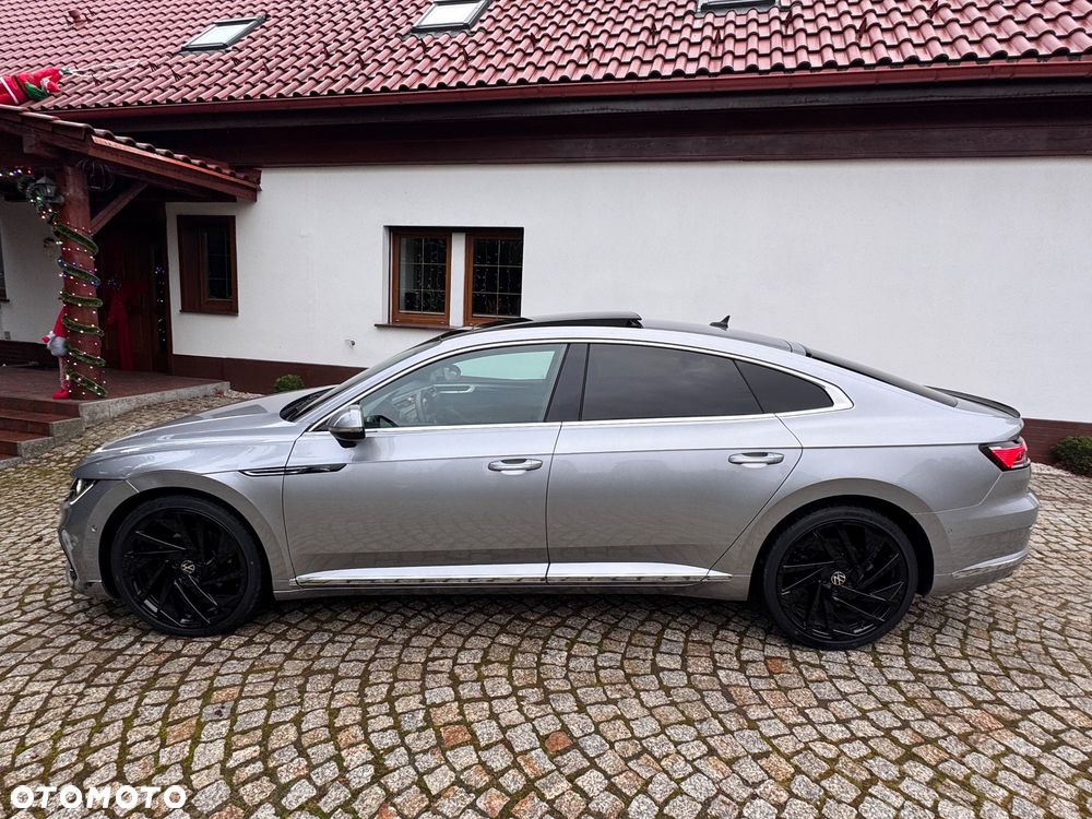 Volkswagen Arteon 2.0 TDI SCR DSG R-Line - 12