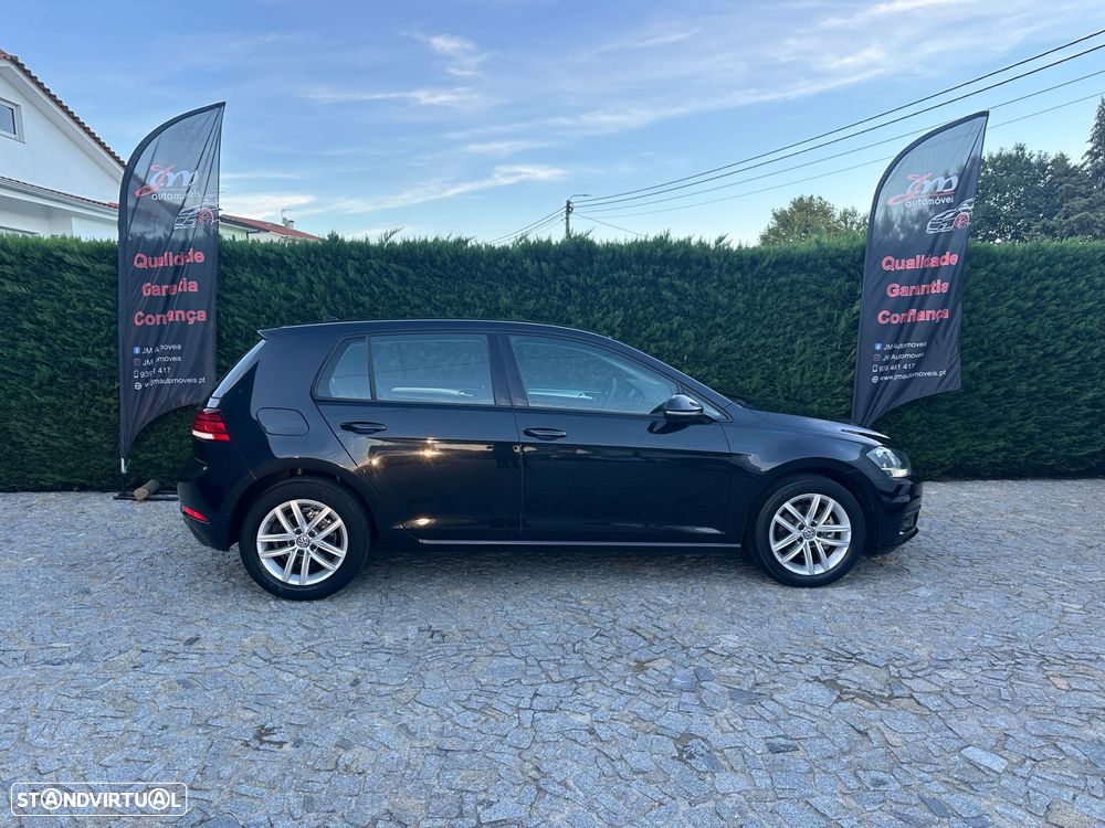 VW Golf 1.6 TDI Confortline - 4