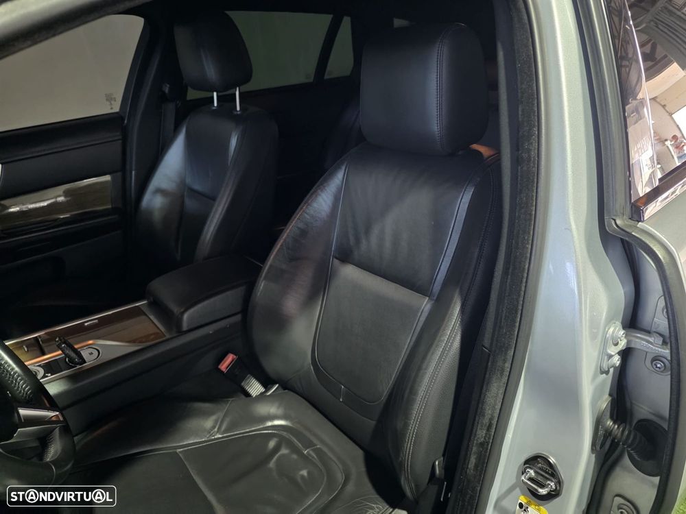 Jaguar XF Sportbrake 2.2 - 16