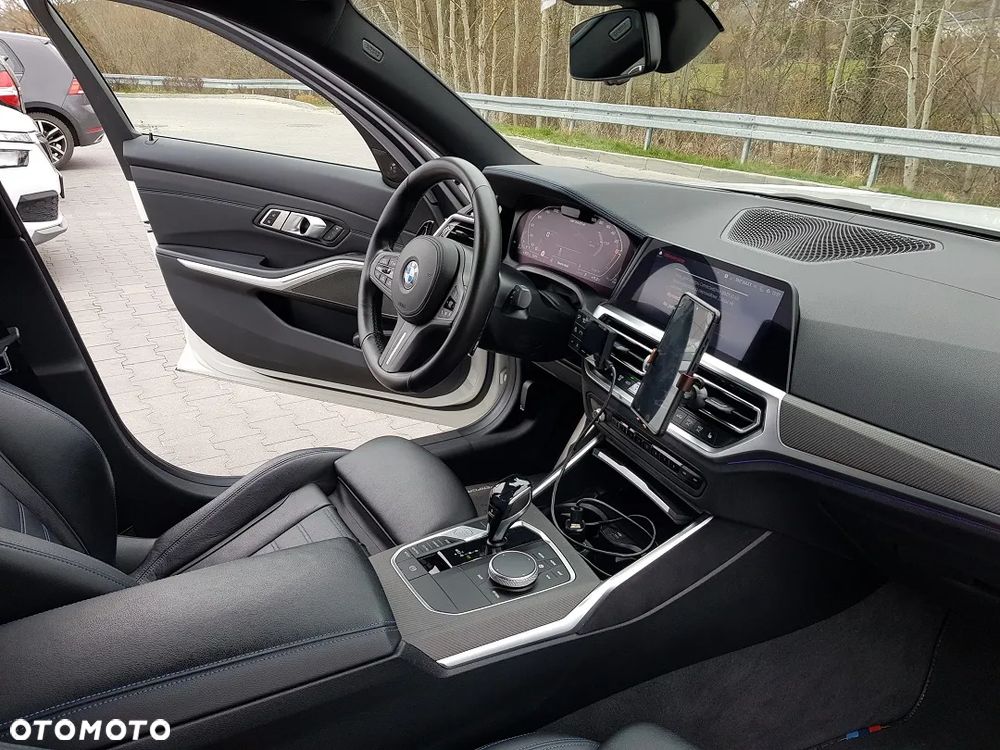 BMW Seria 3 - 19