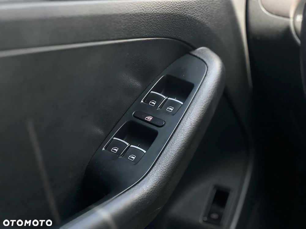 Volkswagen Jetta - 17