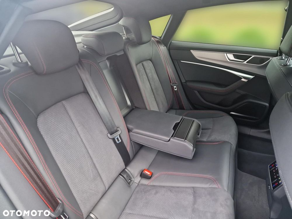 Audi A7 Sportback - 11