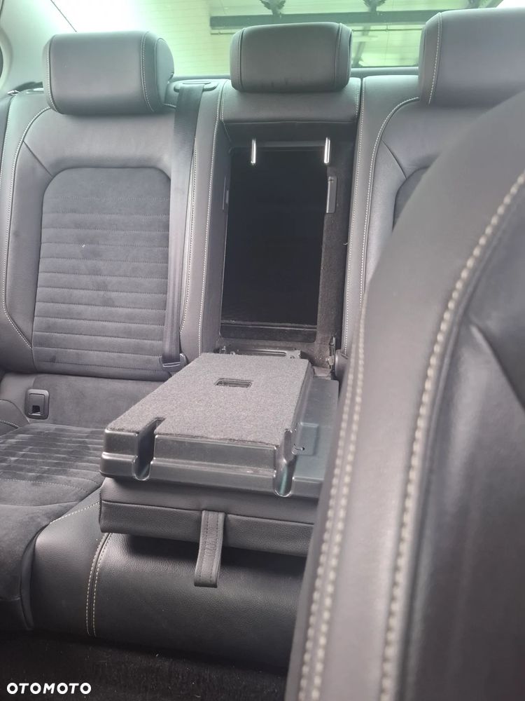 Volkswagen Passat 2.0 TDI 4Mot Elegance DSG - 16