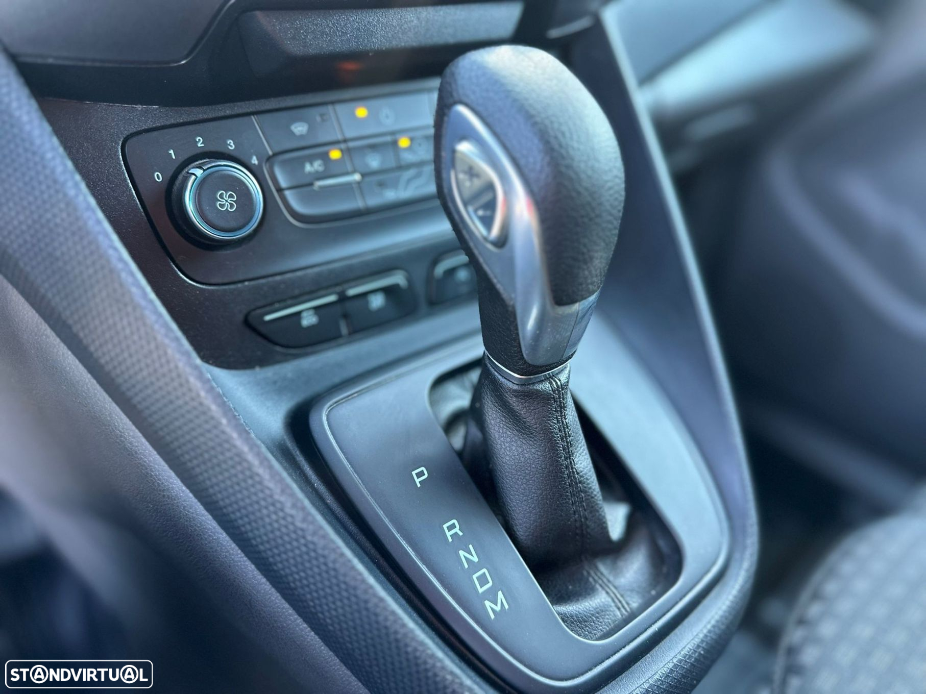 Ford Transit Connect 1.5 TDCi 210 L2 Sport Powershift - 20