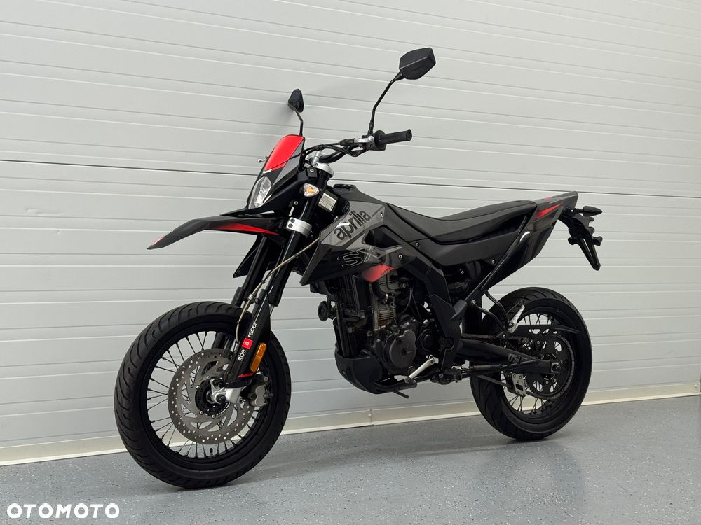 Aprilia SX - 11