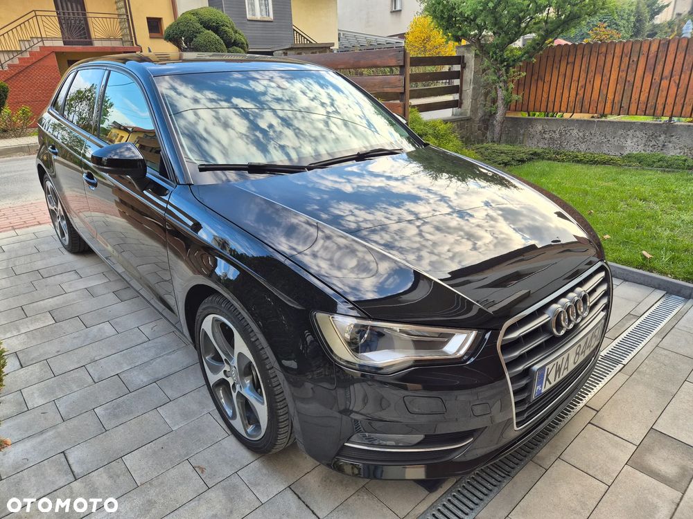 Audi A3 Sportback 1.6 TDI (clean diesel) S tronic Ambiente - 4