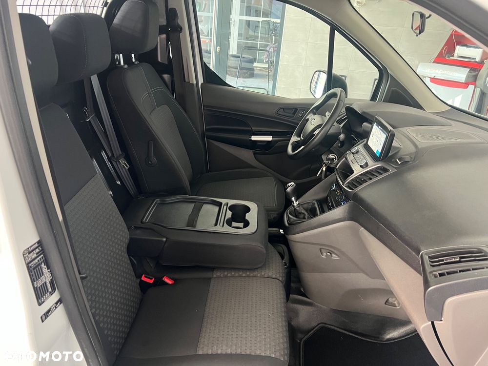 Ford Transit connect - 28