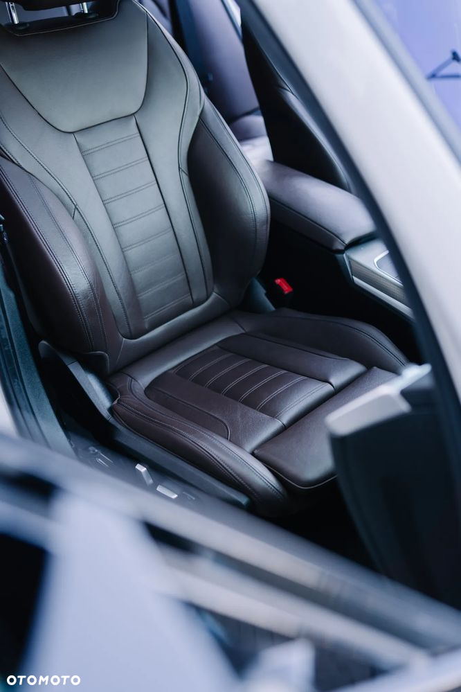 BMW Seria 3 - 22