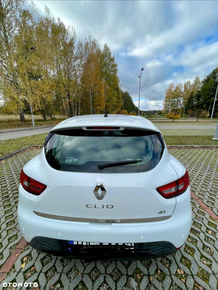 Renault Clio - 6