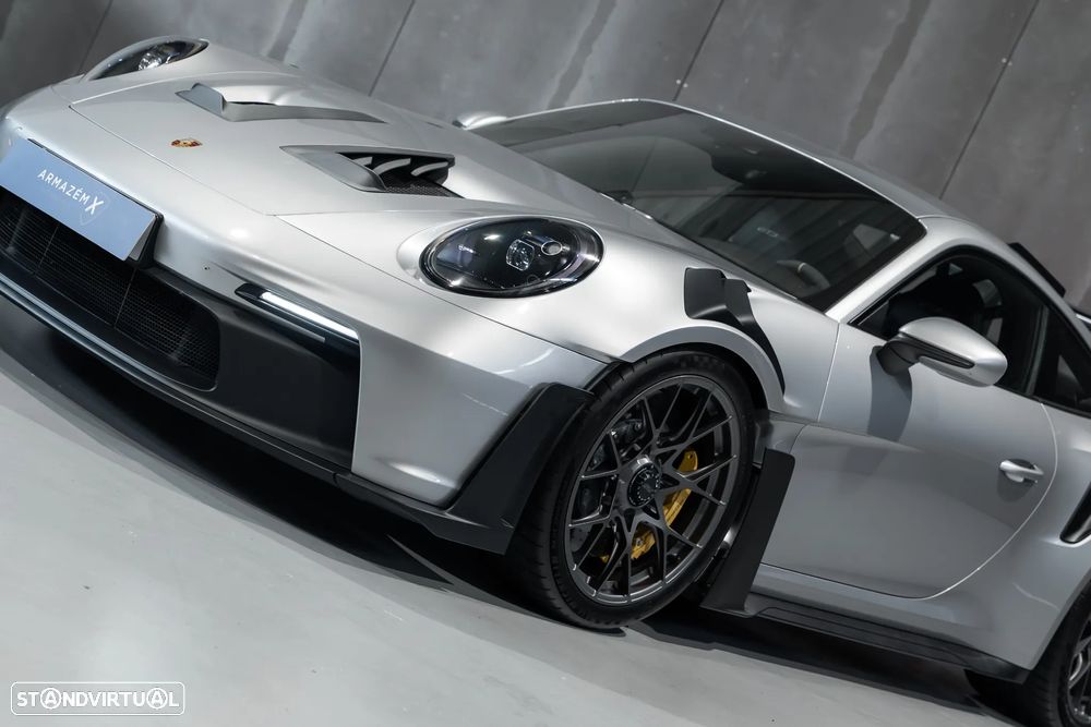 Porsche 911 (992) GT3 RS - 2
