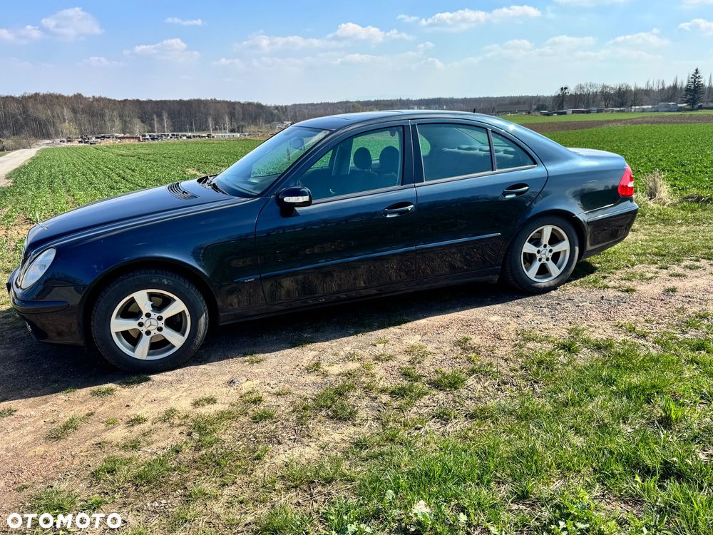 Mercedes-Benz Klasa E 200 Kompressor Classic - 3