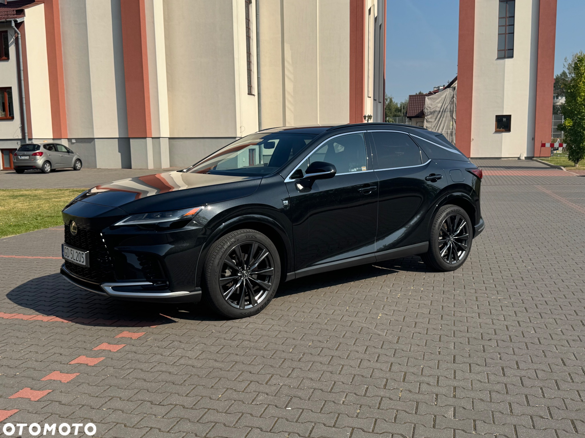 Lexus RX 350h F Sport Design - 8
