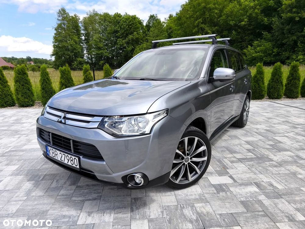 Mitsubishi Outlander 2.0 Intense 2WD - 33