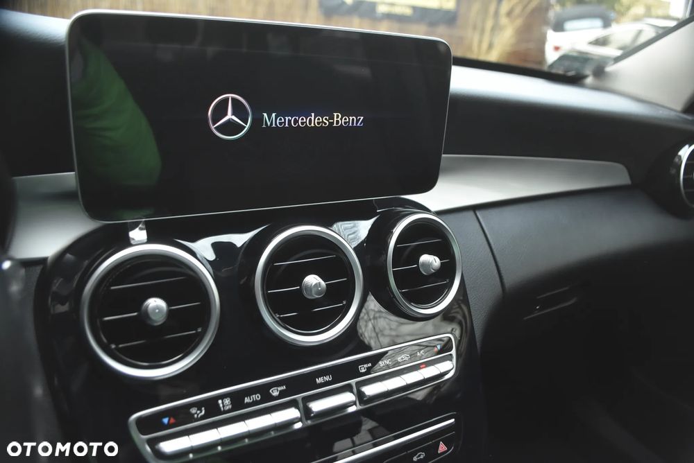 Mercedes-Benz Klasa C 180 Business Edition 9G-TRONIC - 9