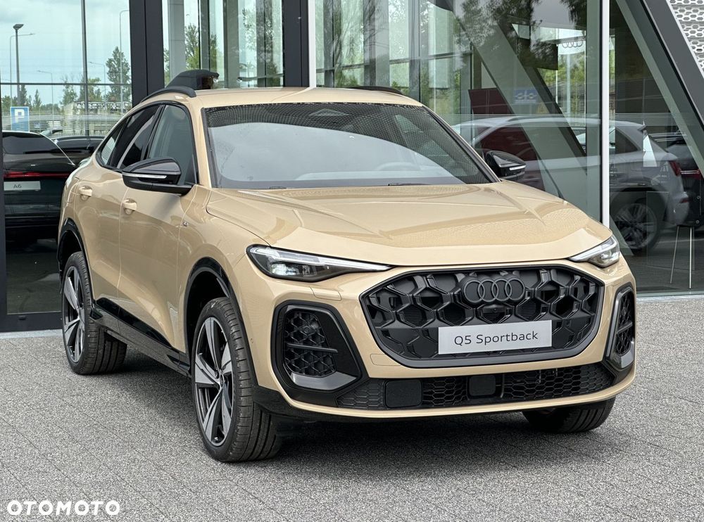 Audi Q5 Sportback - 3