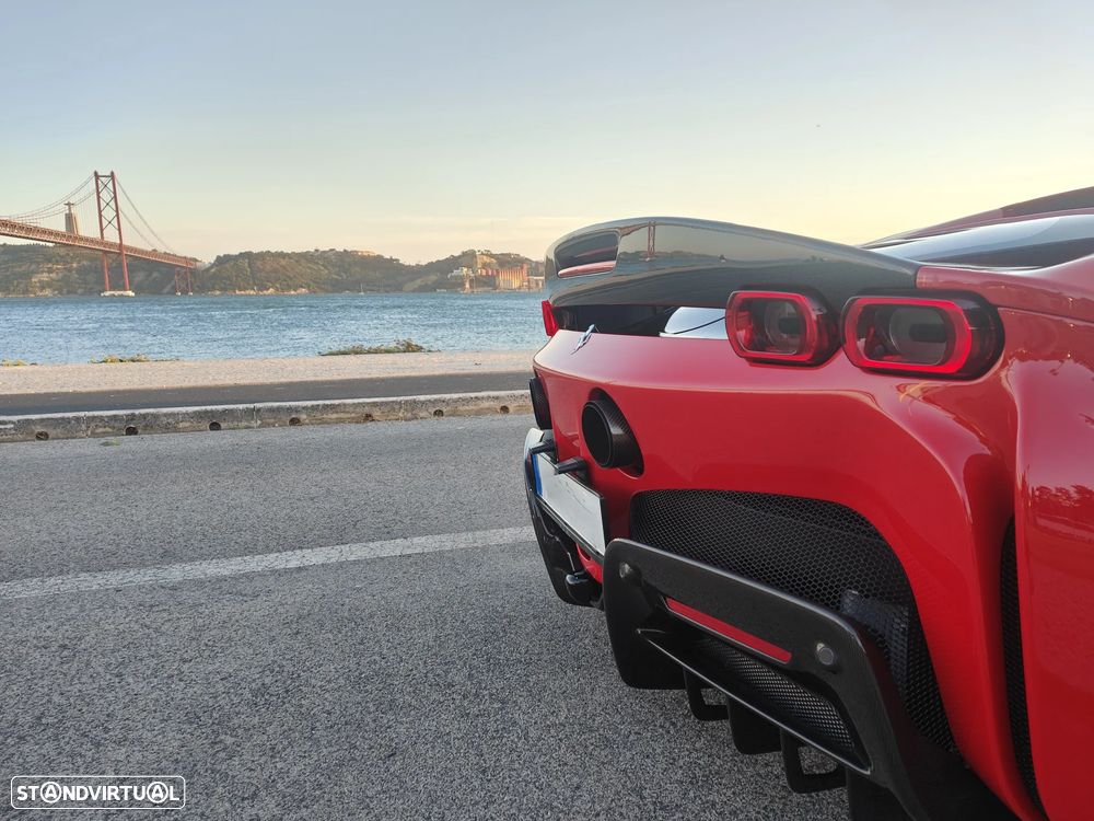 Ferrari SF90 Stradale Fiorano - 8