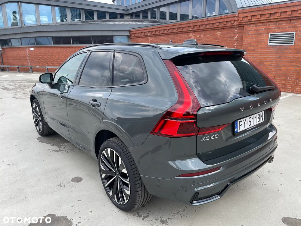 Volvo XC 60 B5 B AWD Ultra Dark - 9