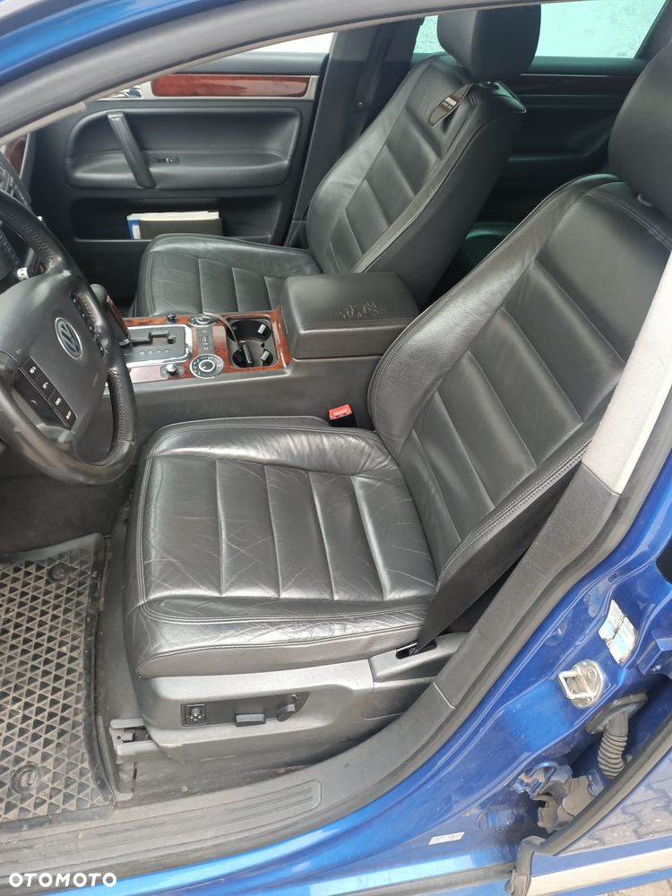Volkswagen Touareg - 8