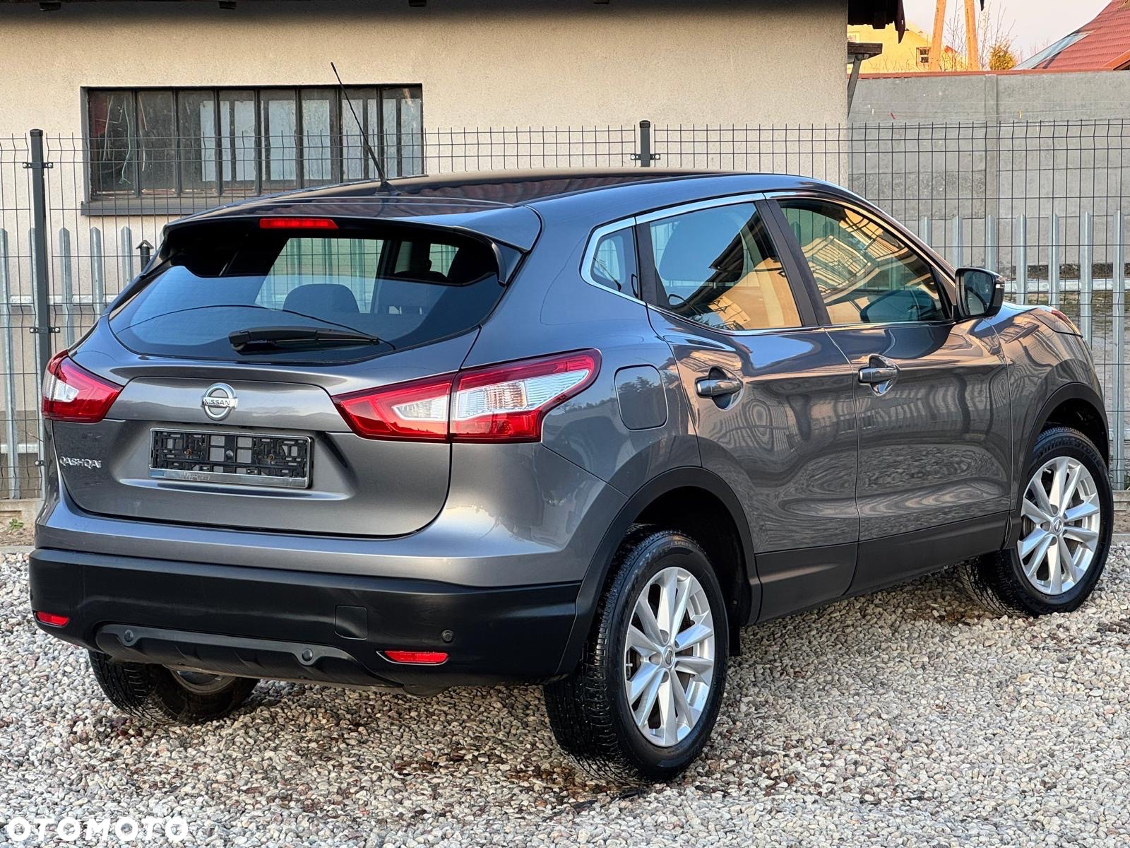 Nissan Qashqai 1.2 DIG-T Tekna Xtronic EU6 - 19