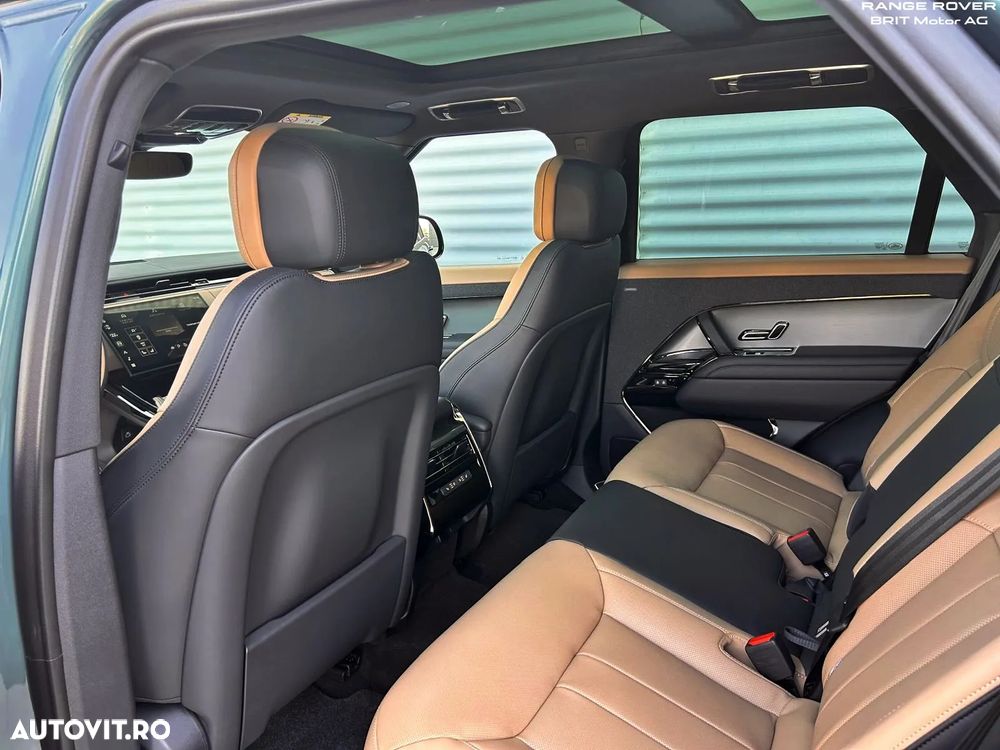 Land Rover Range Rover Sport 3.0 I6 D300 MHEV Dynamic SE - 8