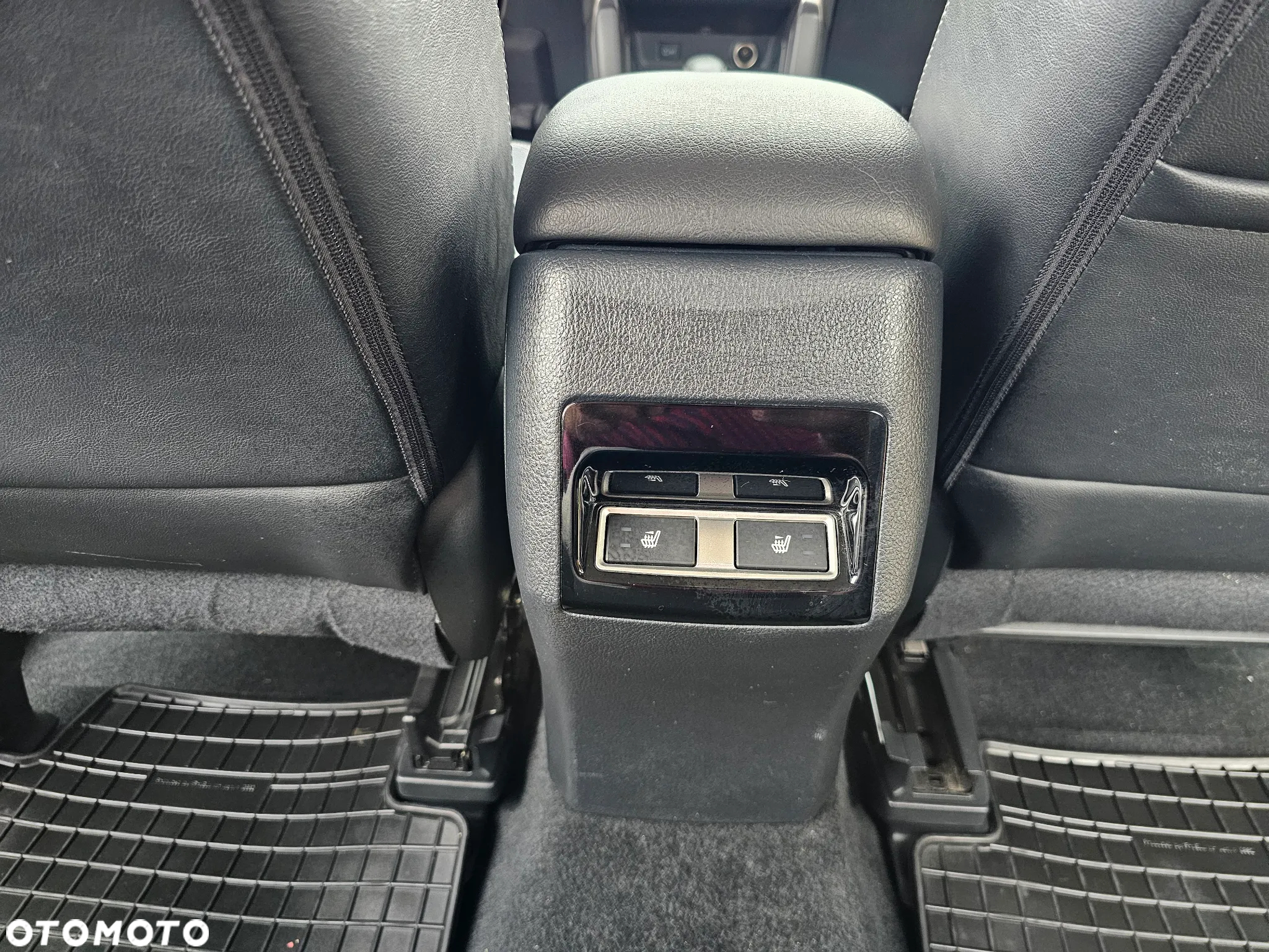 Subaru Forester 2.0 i Exclusive Lineartronic - 20