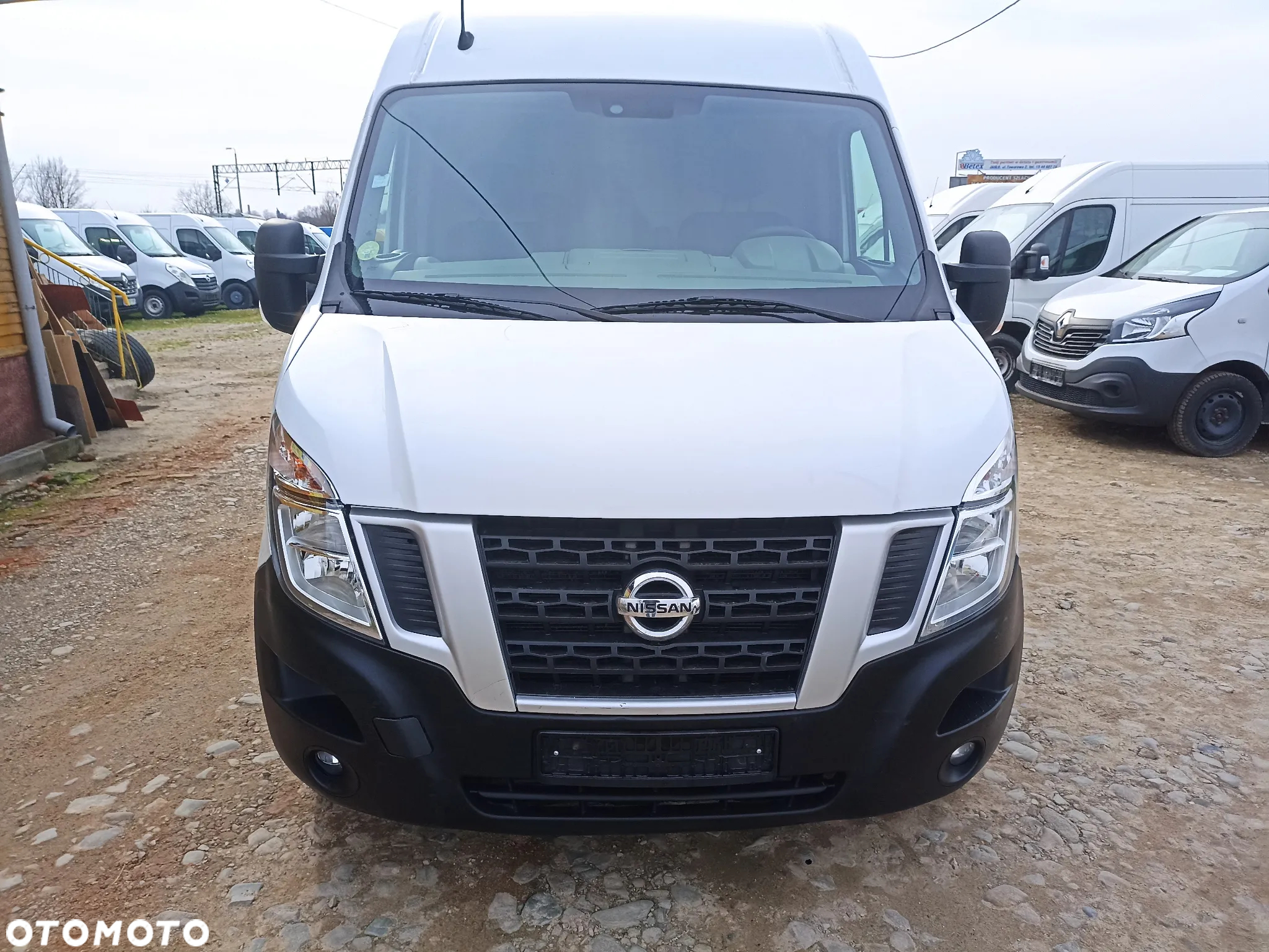 Nissan NV400 - 2