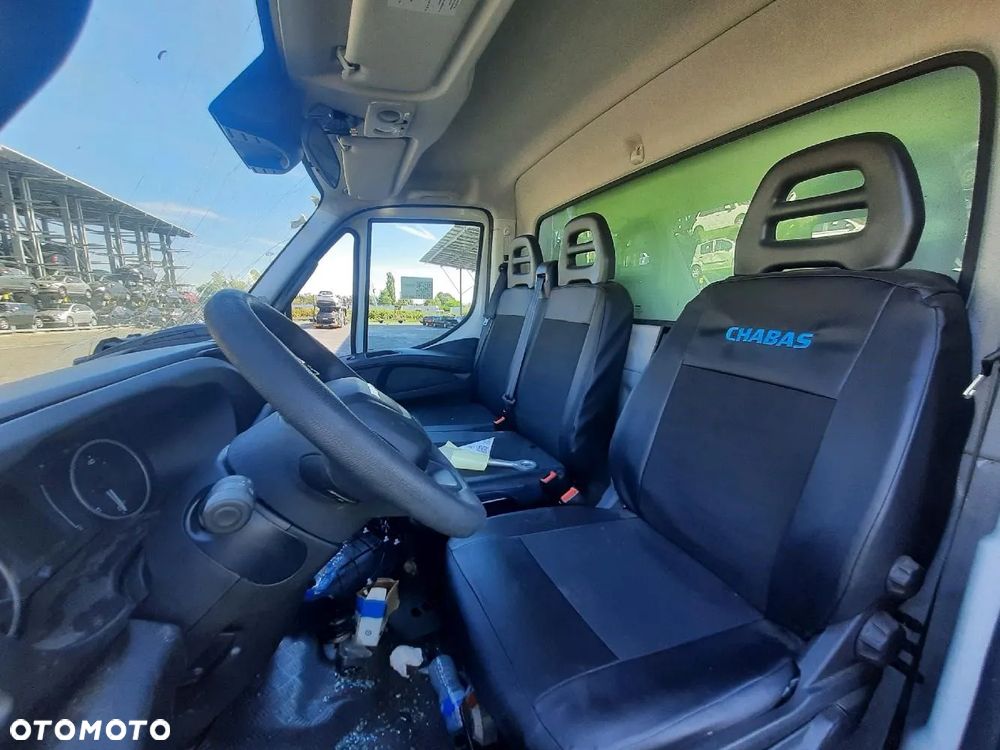 Iveco DAILY 35C18 HI-MATIC CHŁODNIA + WINDA - 11