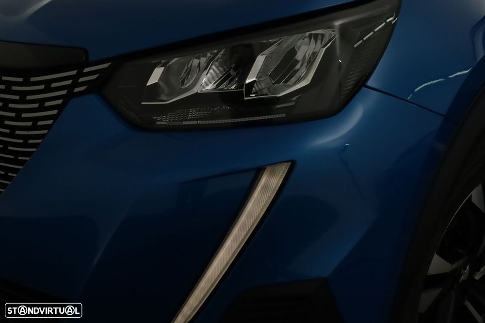 Peugeot 2008 1.2 PureTech Allure Pack EAT8 - 6