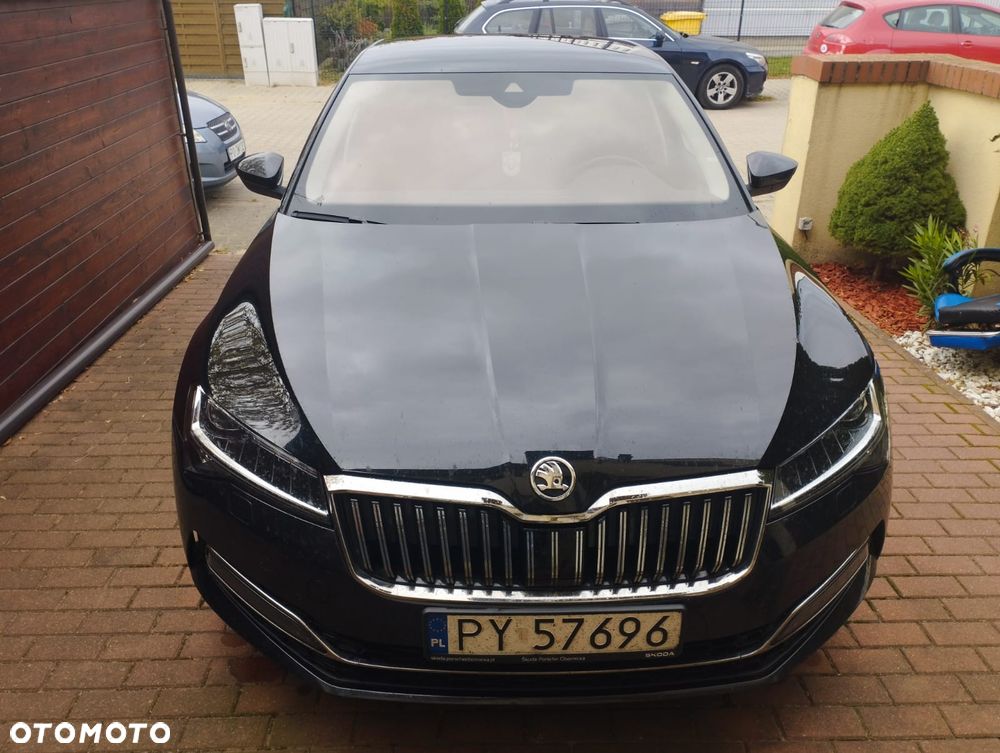 Skoda Superb 2023 photo 3