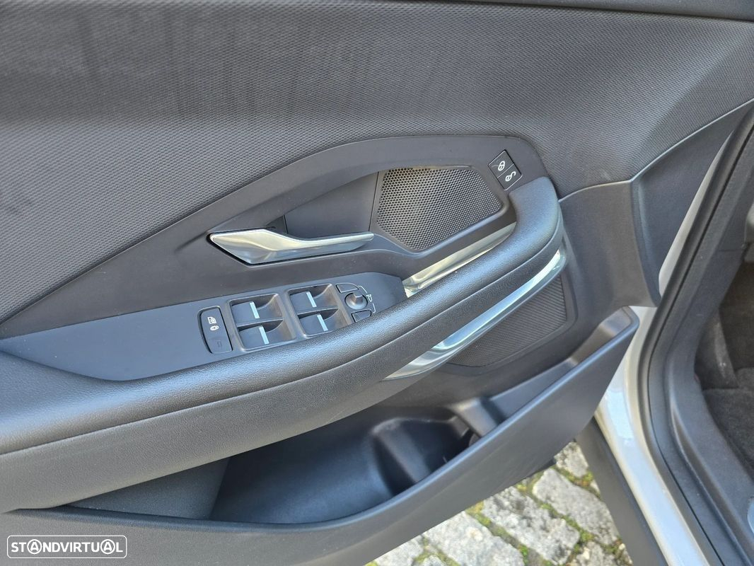 Jaguar E-Pace 2.0 P300 Sport AWD Aut. - 14
