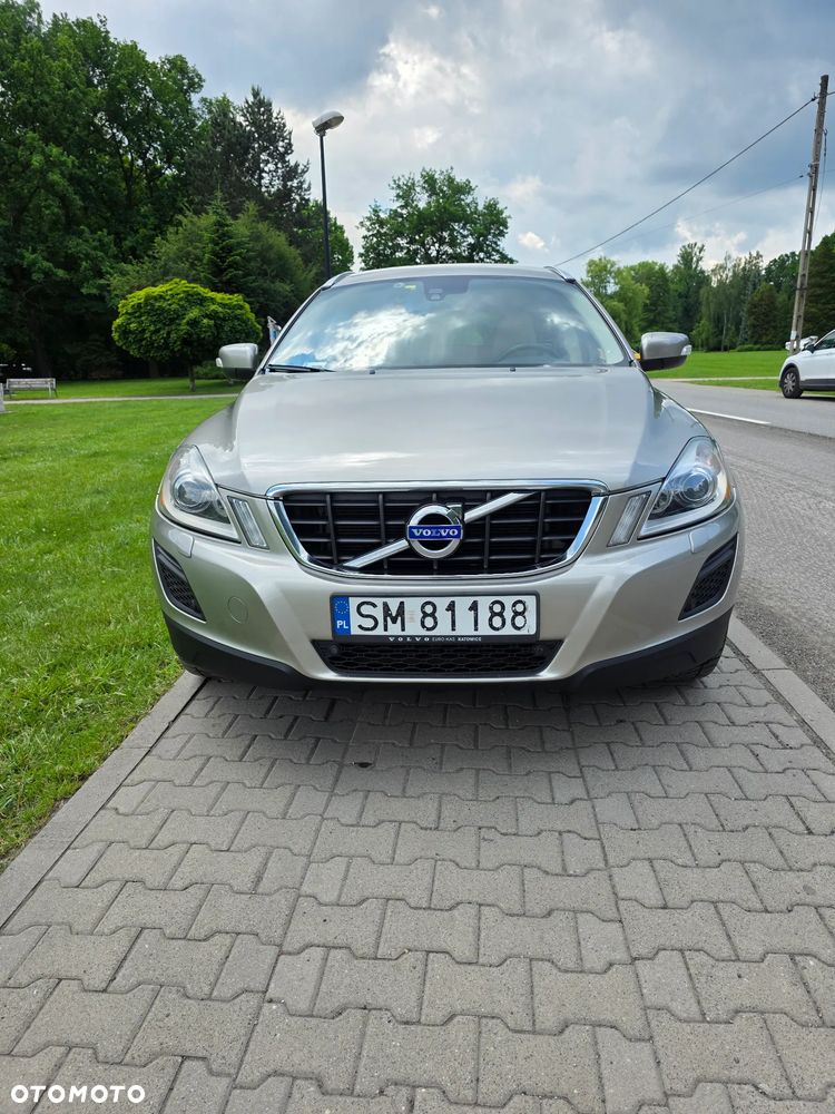 Volvo XC 60 D5 AWD Summum - 11