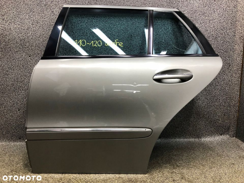 W211 drzwi lewy tyl C723 KOMBI AVANTGARDE ORG KPL - 1