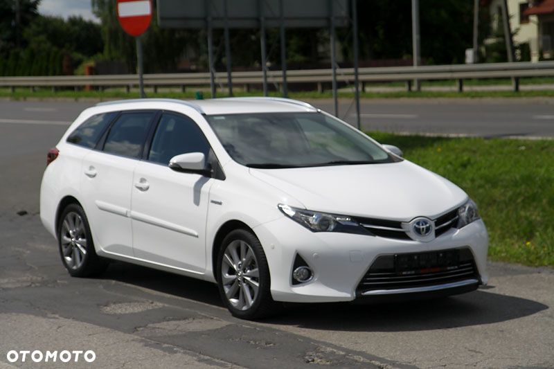 Toyota Auris - 3