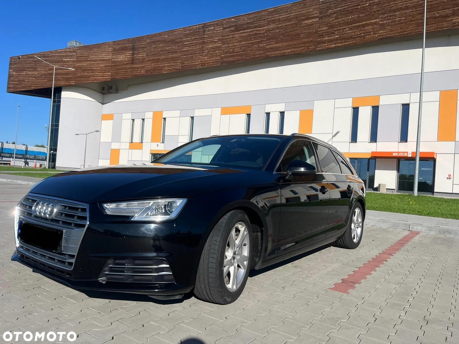 Audi A4 ver-avant-2-0-tdi-s-tronic - 4