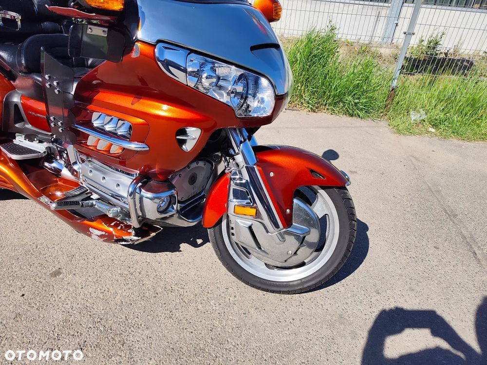 Honda GL - 27