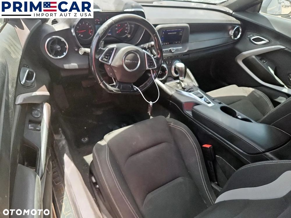 Chevrolet Camaro Coupe 2.0 - 8