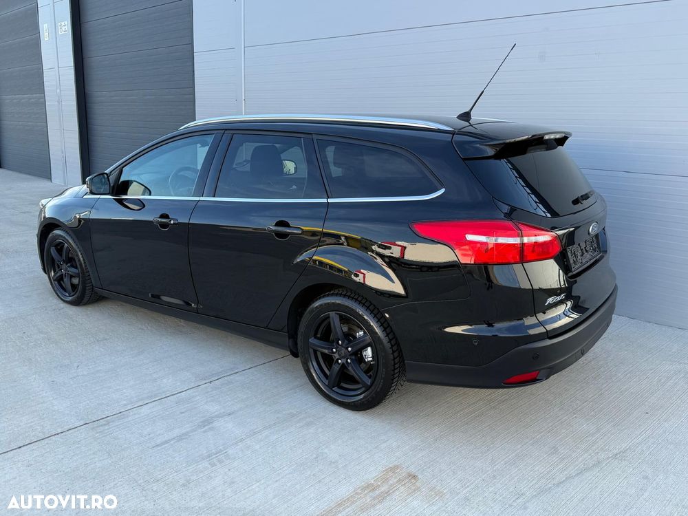 Ford Focus - 19