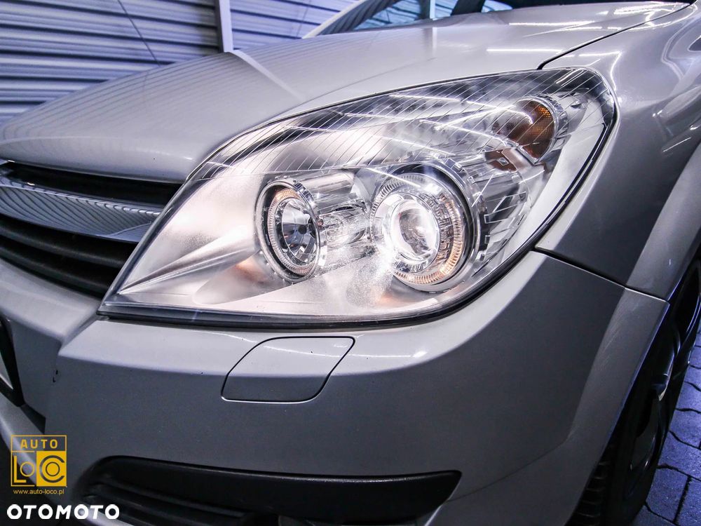 Opel Astra 1.9 CDTI DPF Edition - 24