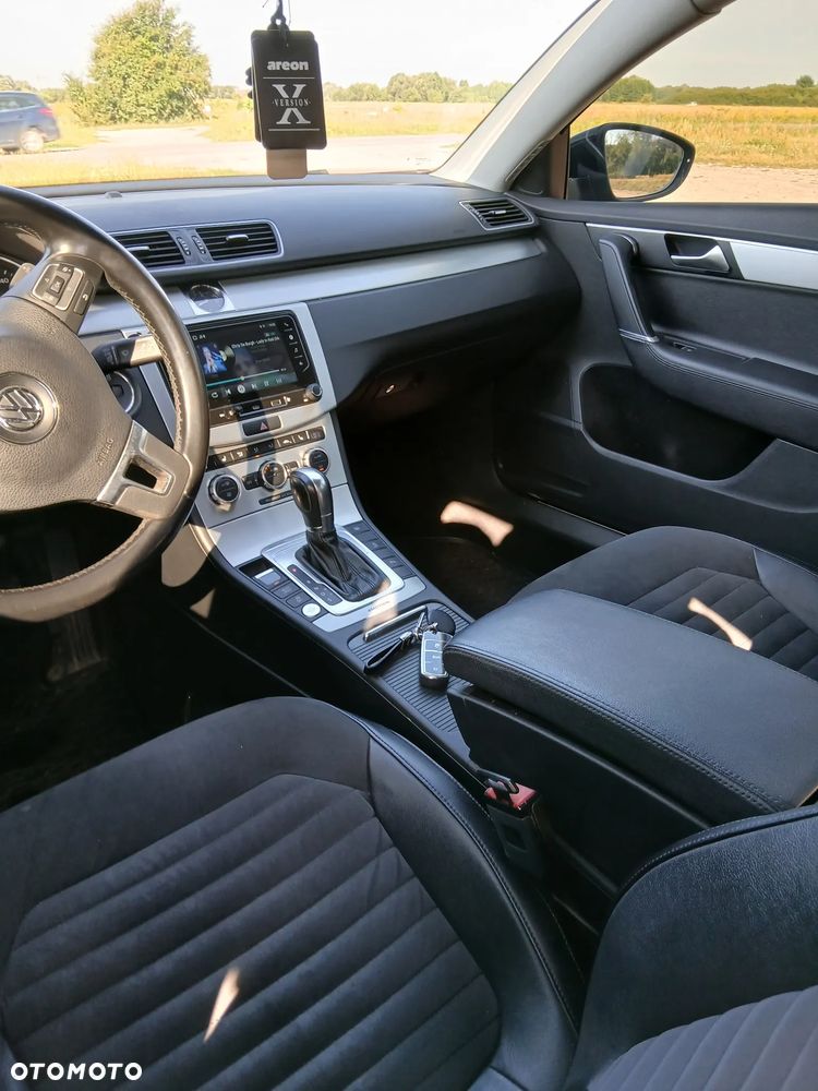 Volkswagen Passat 2.0 TDI 4Mot Highline DSG - 3
