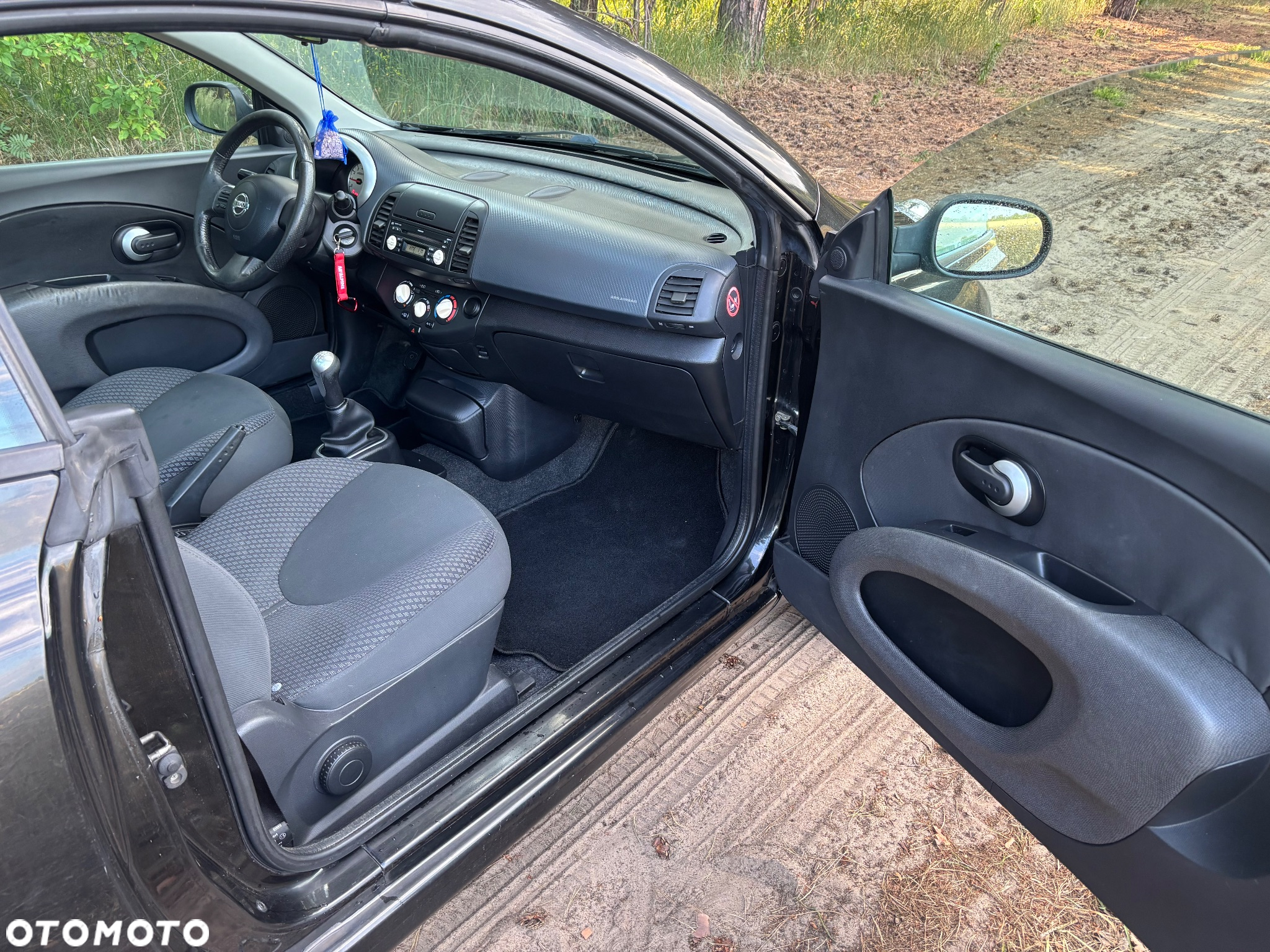 Nissan Micra C+C 1.4 - 7