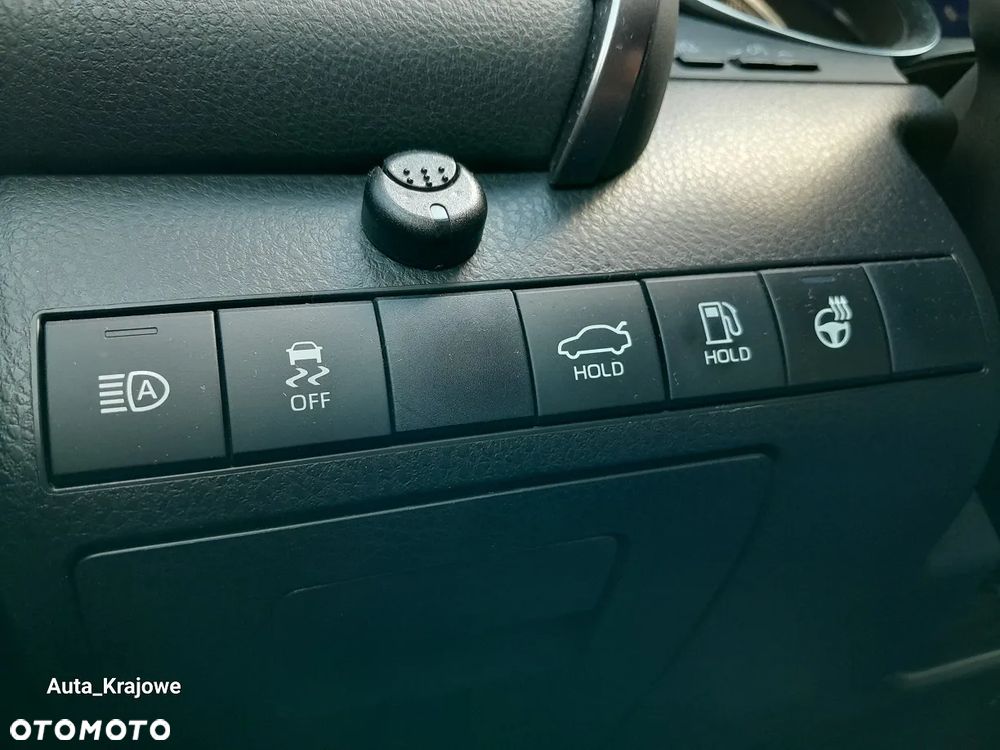 Toyota Camry 2.5 Hybrid Executive CVT - 29