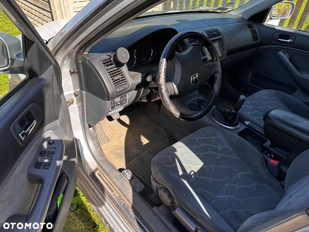 Honda Civic 1.6i LS - 9