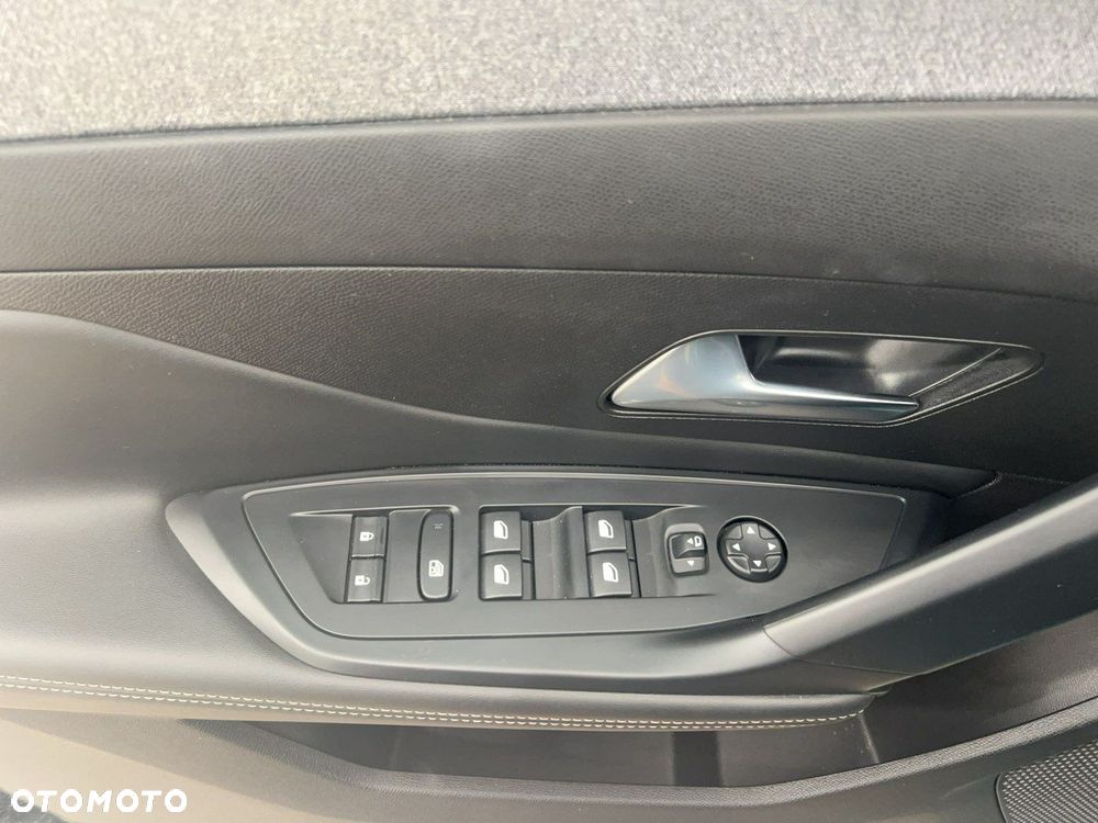 Peugeot 308 1.5 BlueHDi Business S&S EAT8 - 13