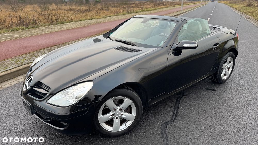 Mercedes-Benz SLK - 35