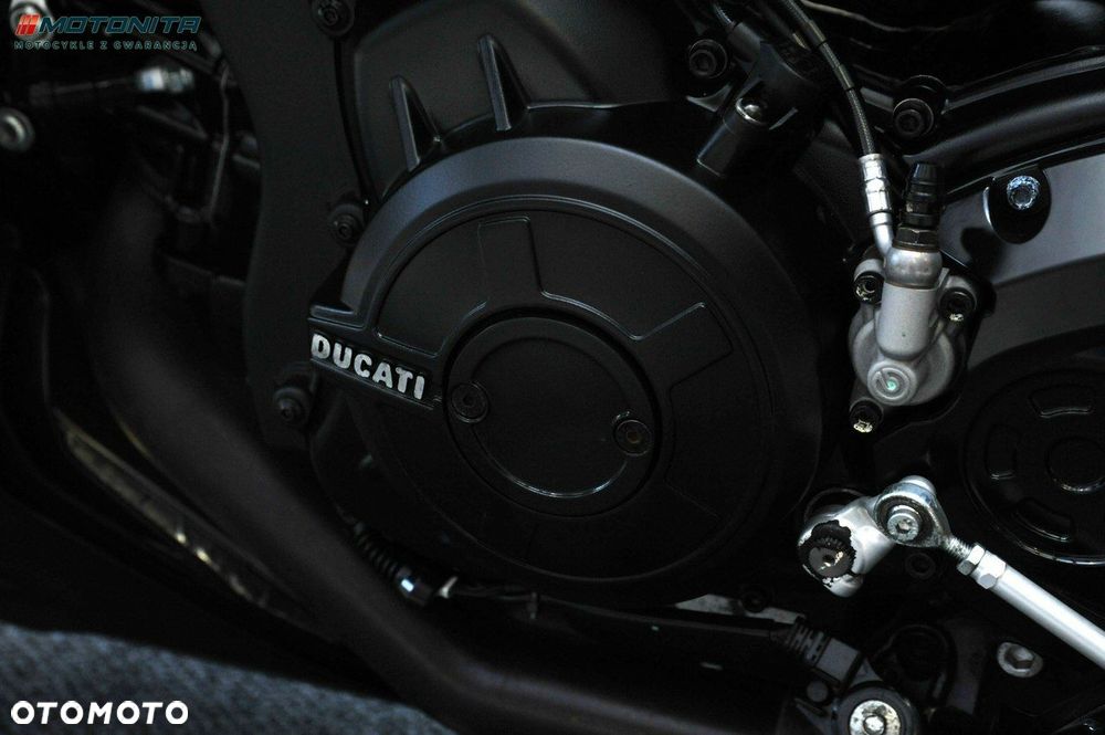 Ducati Diavel - 12