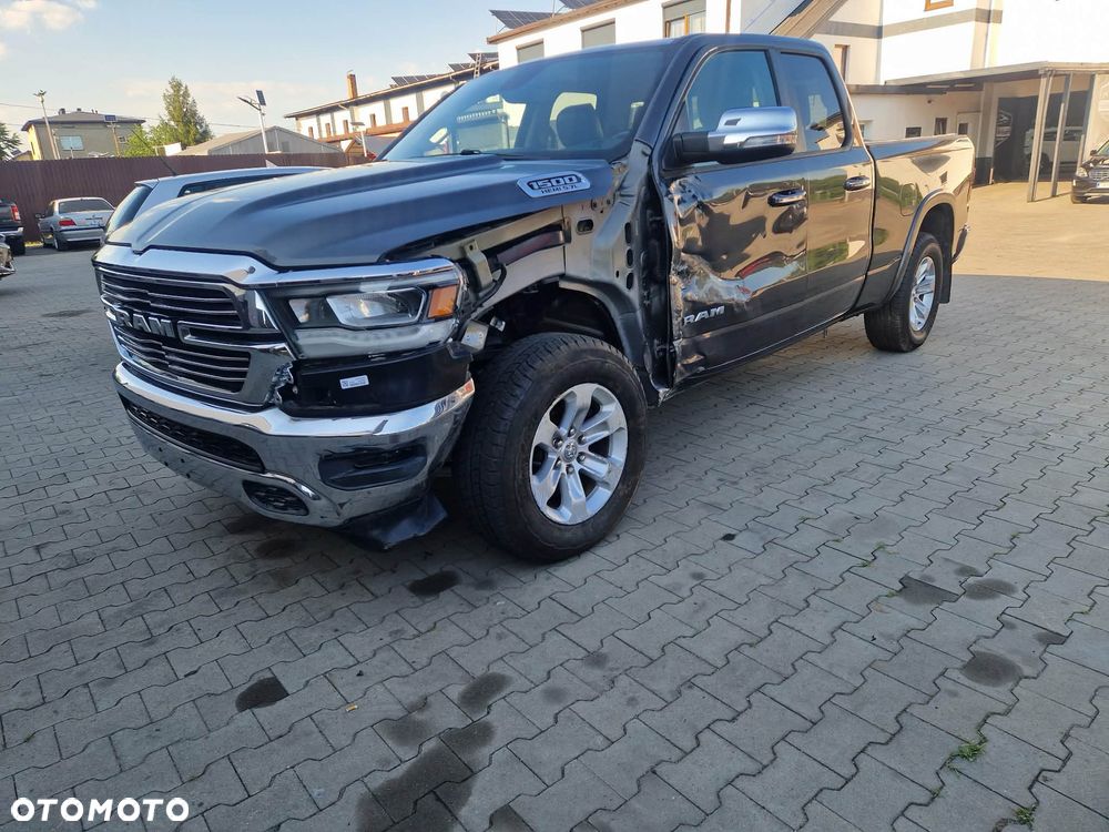 RAM 1500 5.7 Quad Cab Laramie - 20