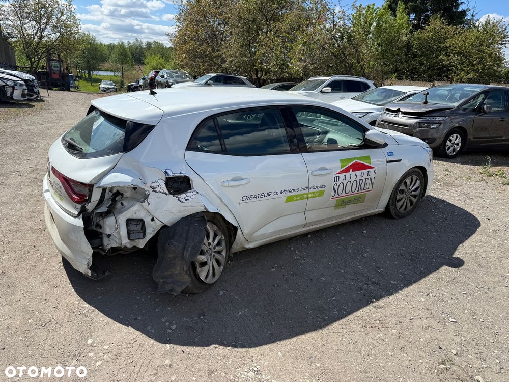 Renault Megane - 7
