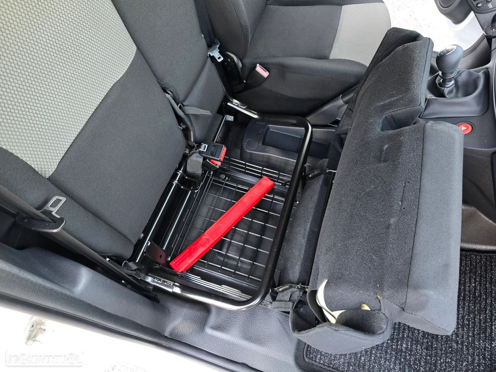 Renault Kangoo MAXI 1.5 DCi 3 lug. c/IVA Dedutível - 22