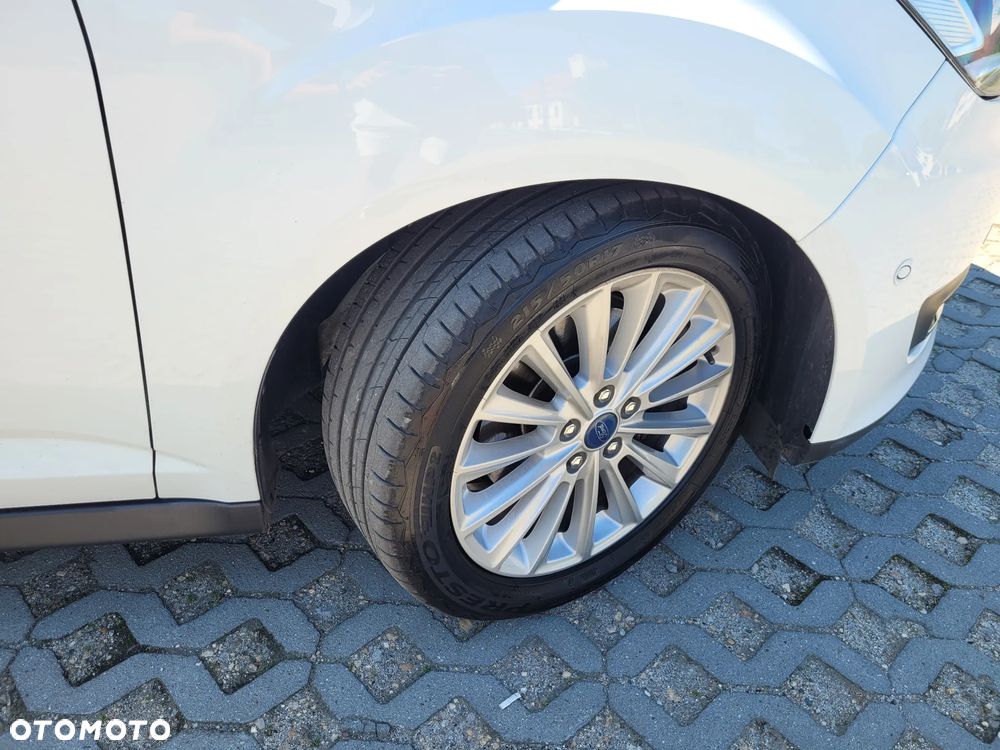 Ford C-MAX 2.0 TDCi Start-Stop-System Titanium - 9