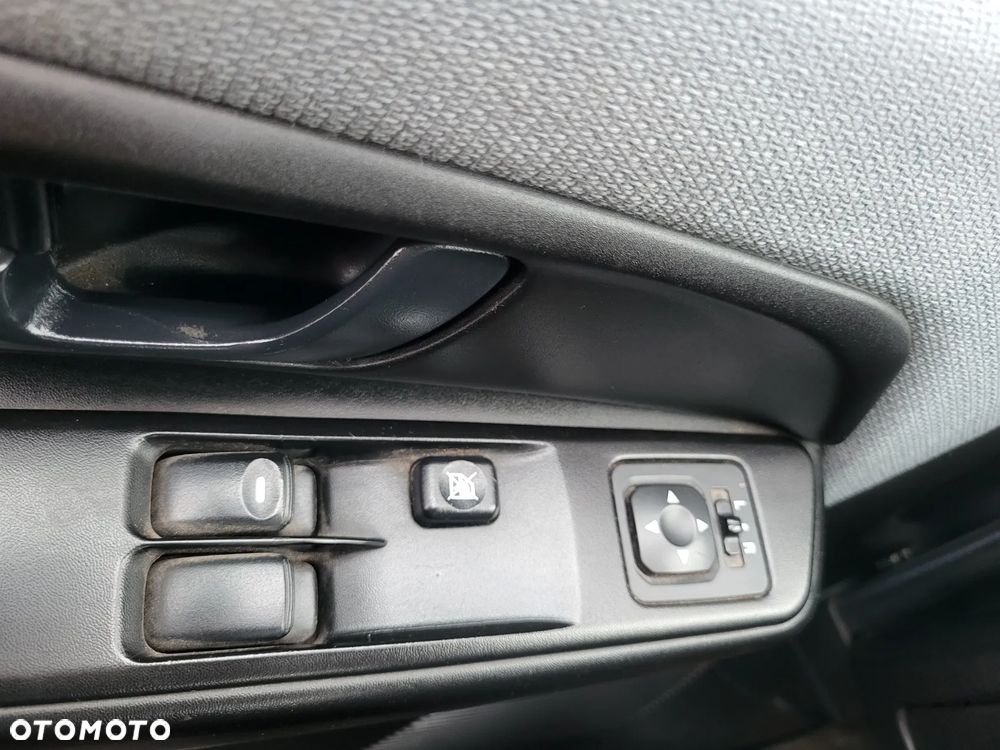 Mitsubishi Pajero Pinin 1.8 2-kolory - 14